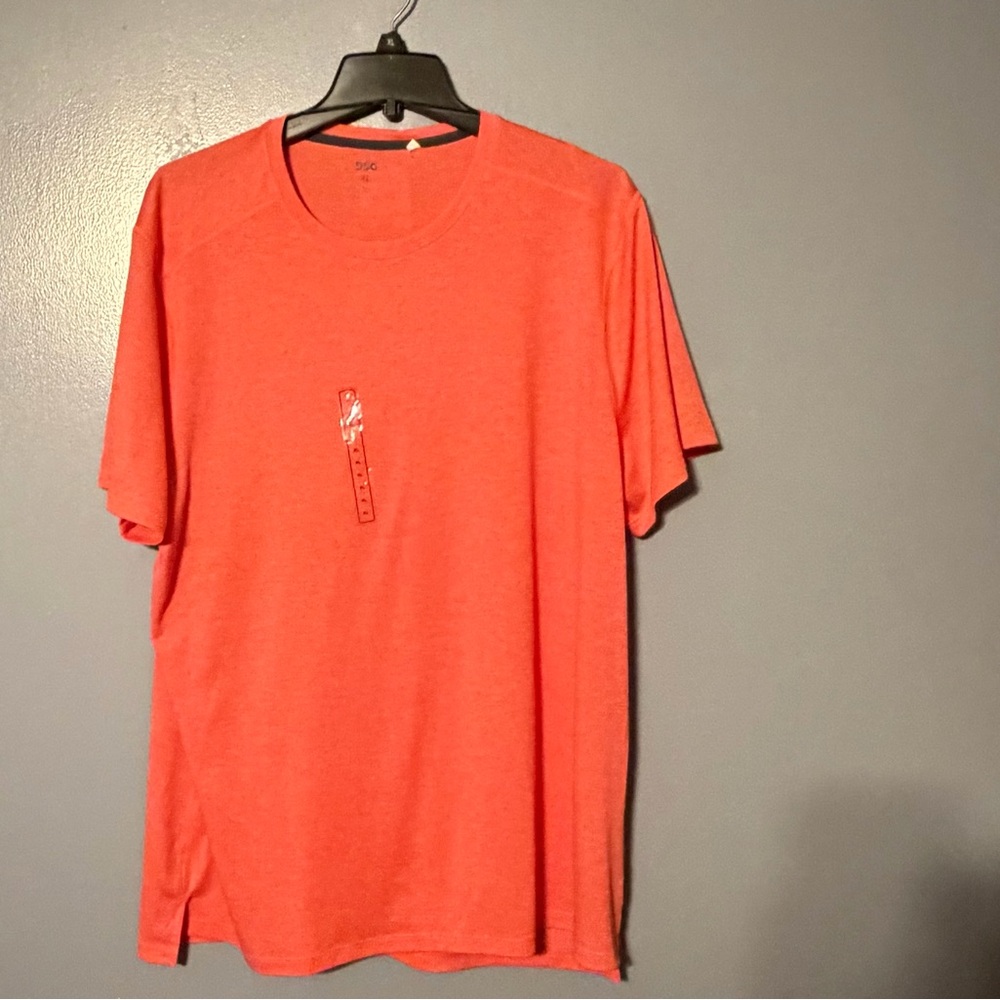 DSG Men’s Movement Tee XL Cabana Coral Heather Athletic Shirt NWT
